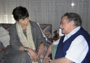 Poet Mario Benedetti and his translator and friend/translator, Louise B. Popkin, in Benedetti's Montevideo apartment